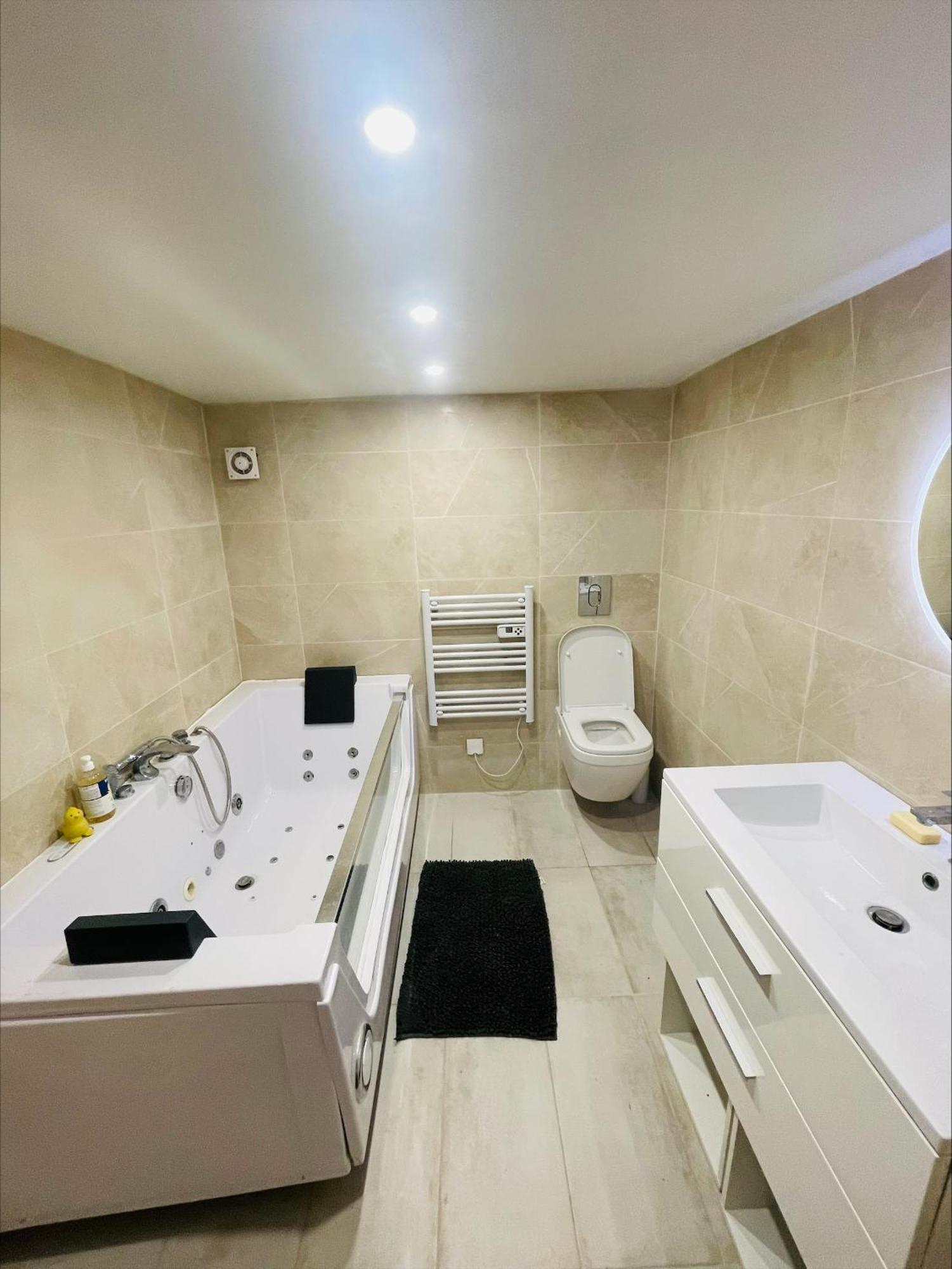 Logement En Rez De Jardin Guerard ภายนอก รูปภาพ
